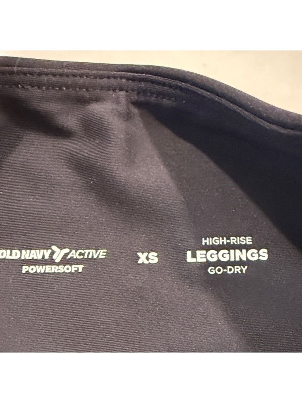 Old Navy Powersoft High Rise Leggings XS Black - Picture 7 of 9